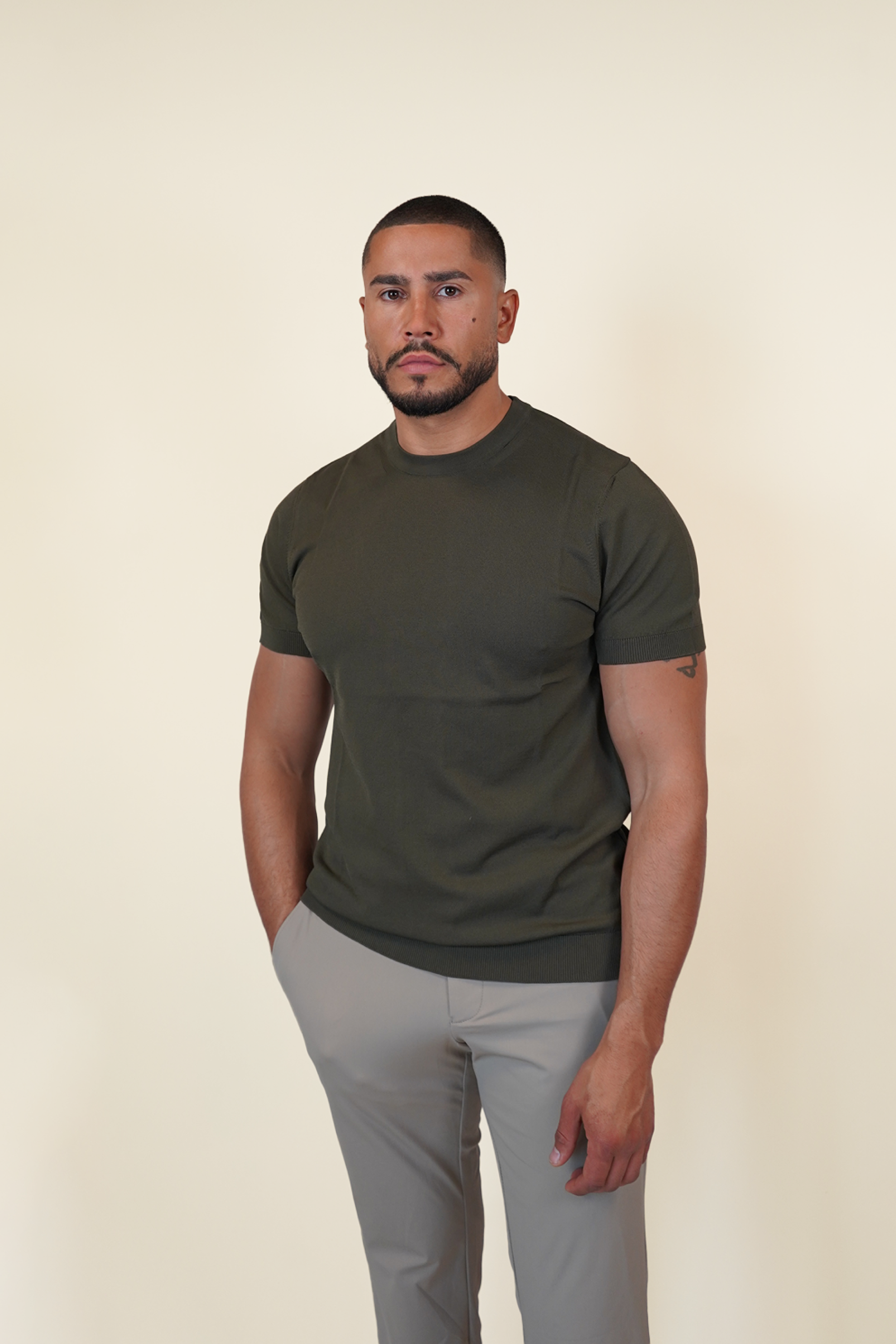 STRETCH KNITWEAR
