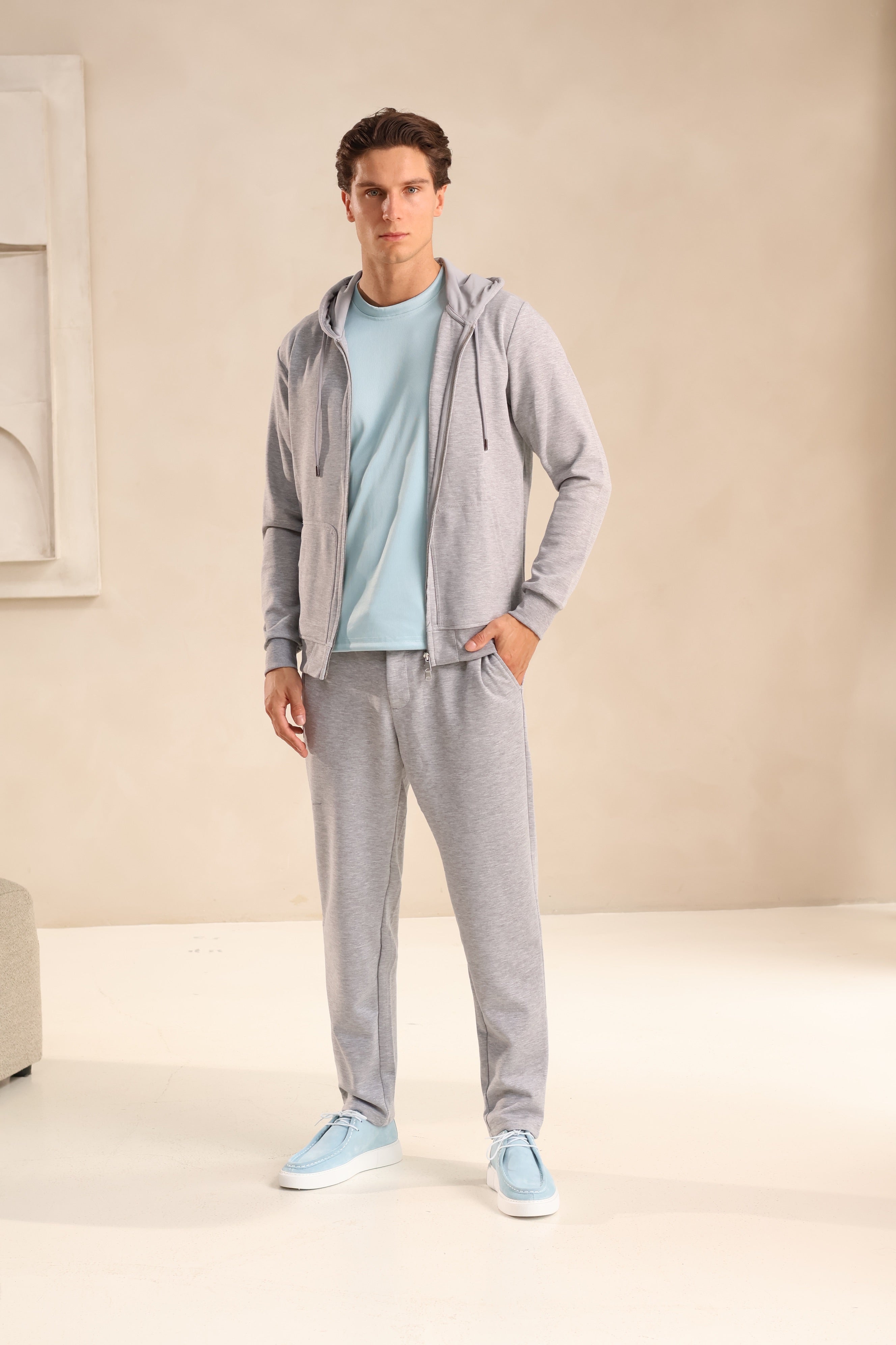 SUNDAY ESSENTIALS TRACKSUIT