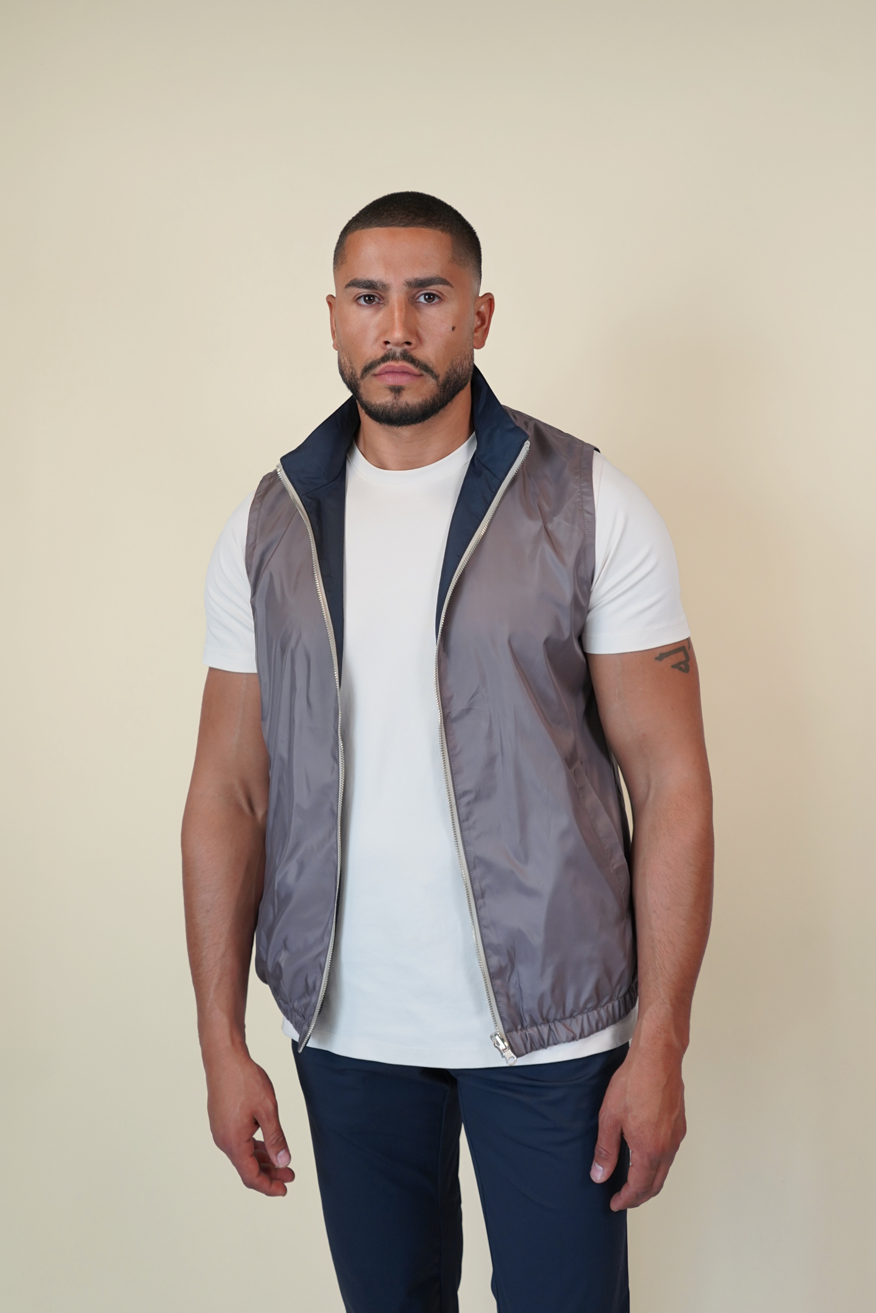 TWEEZIJDIGE ULTRALIGHT BODYWARMER