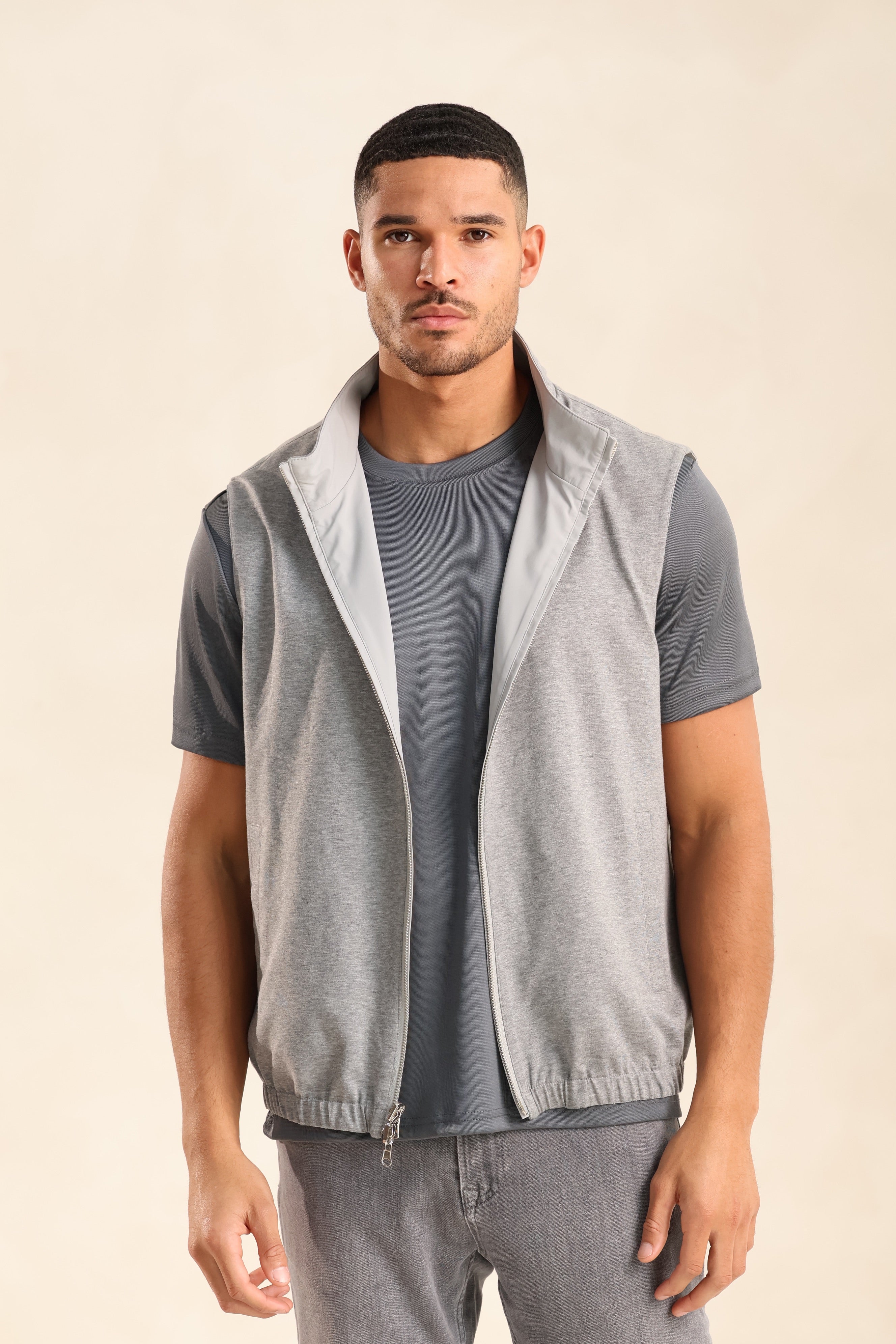 TWEEZIJDIGE JOGGER BODYWARMER