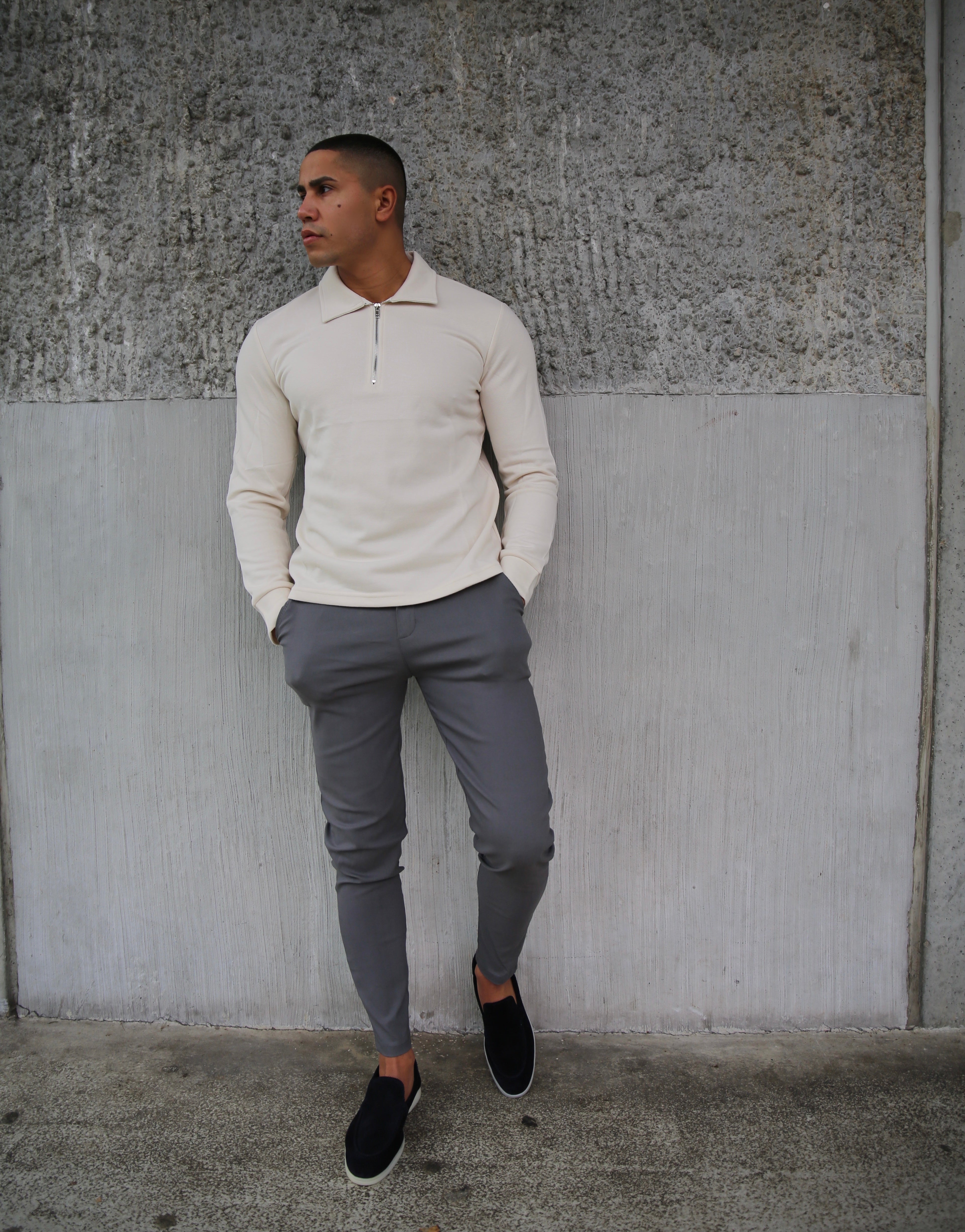 Zipper longsleeve pull