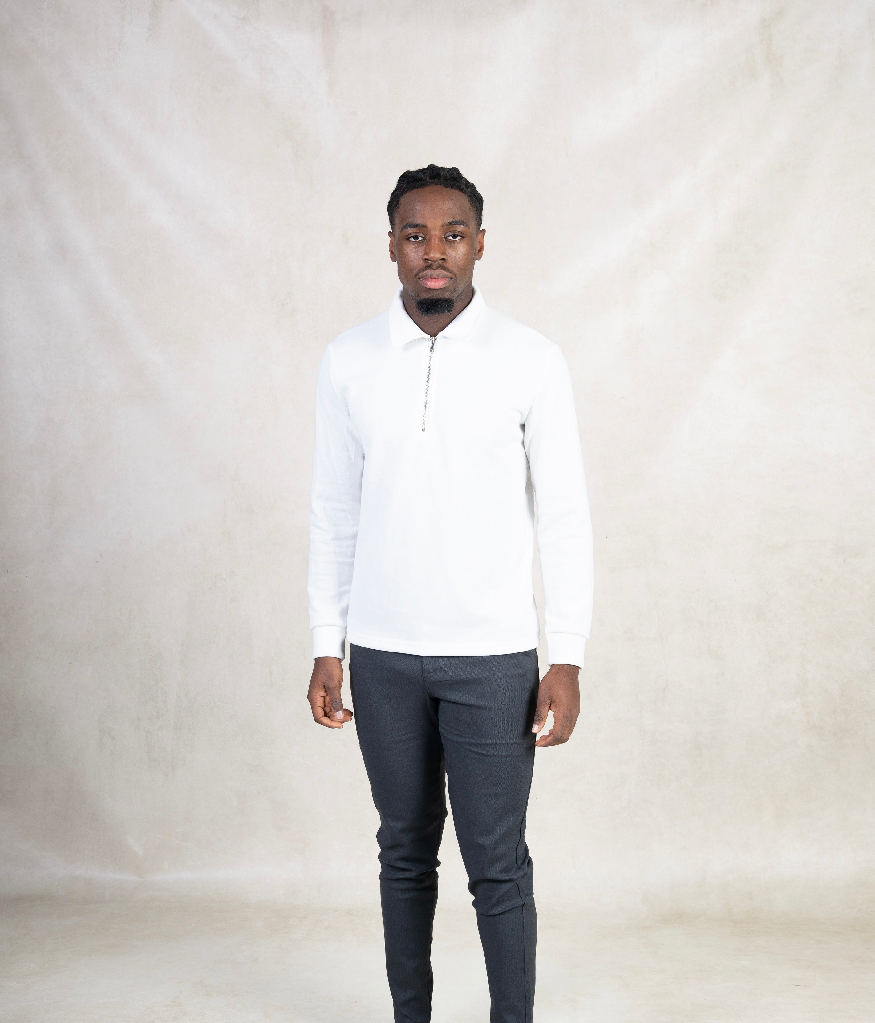 Zipper longsleeve pull